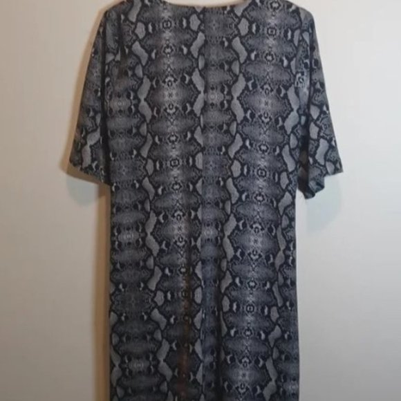 Trendsetter snake print dress - Picture 6 of 7